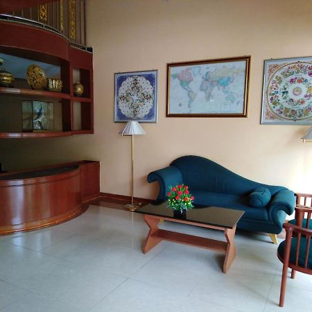 Sara Hotel Labuan Exterior photo