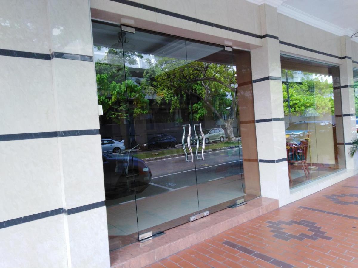 Sara Hotel Labuan Exterior photo