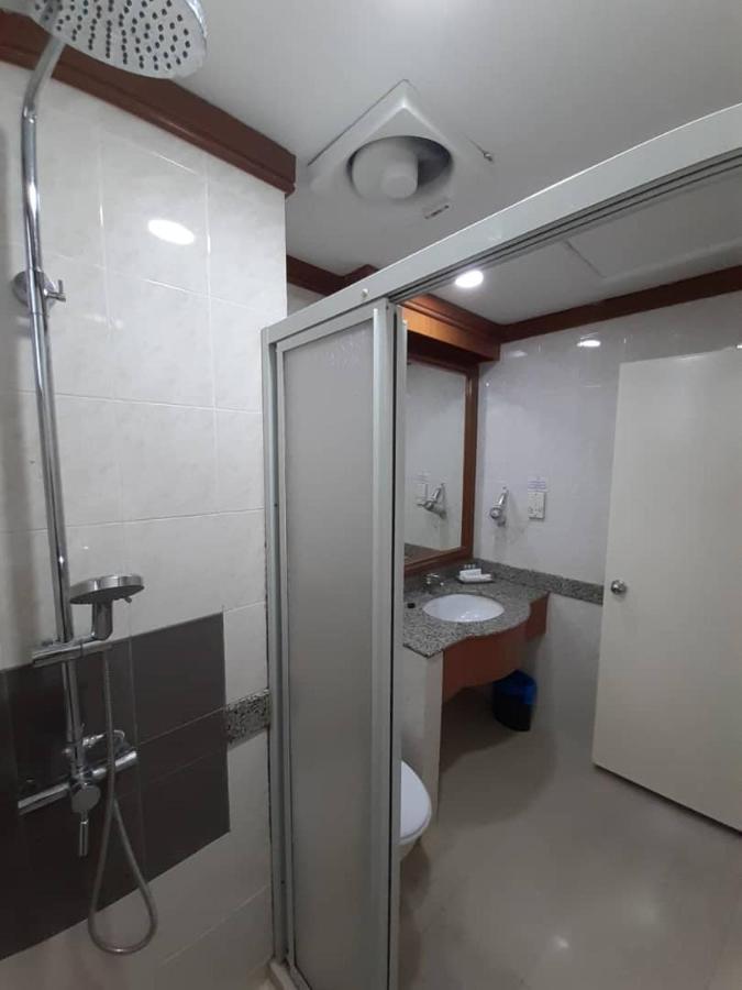 Sara Hotel Labuan Exterior photo