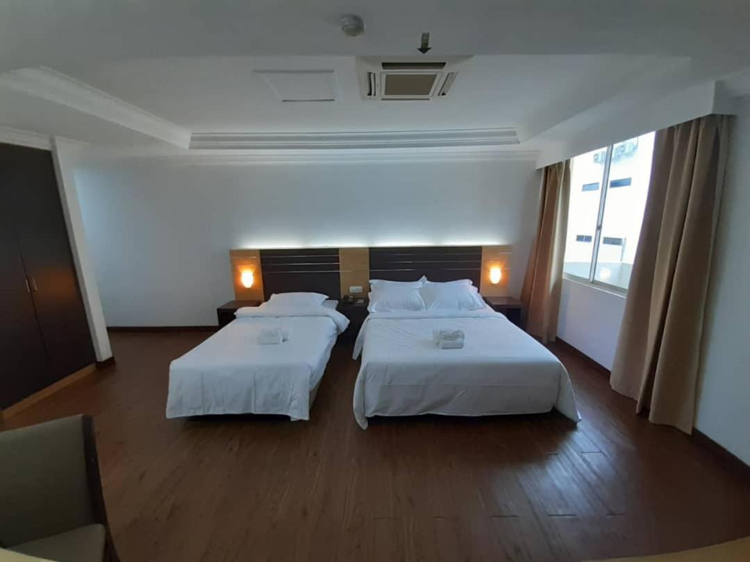 Sara Hotel Labuan Exterior photo