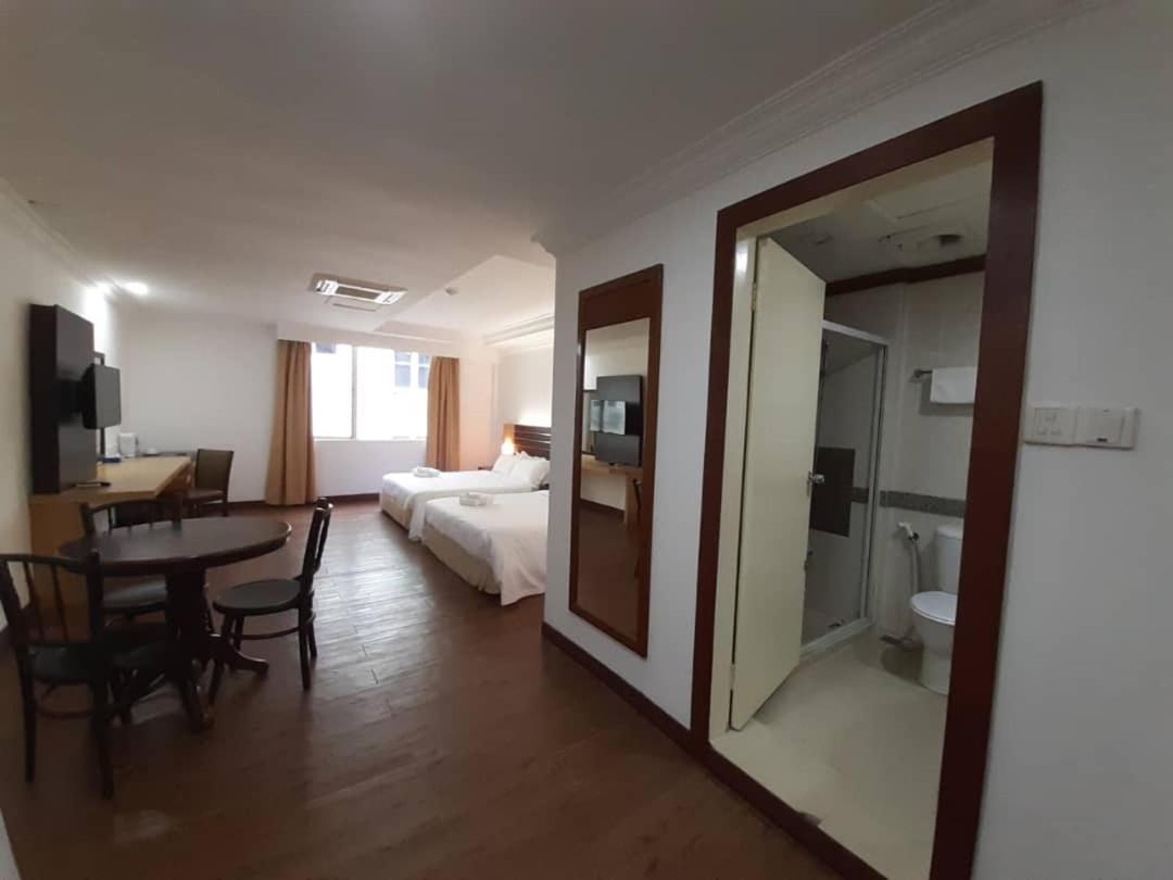 Sara Hotel Labuan Exterior photo