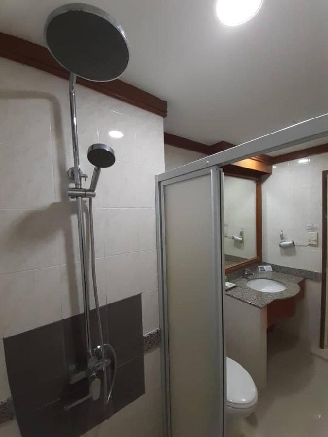 Sara Hotel Labuan Exterior photo